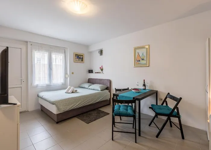 Lerose Apartman
